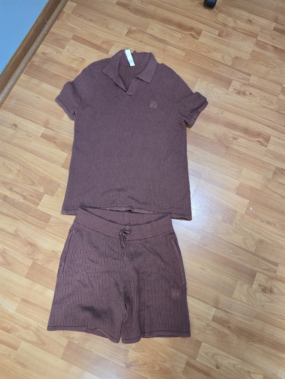 Alo Yoga Men's Resort Open Knit Set Espresso L/M